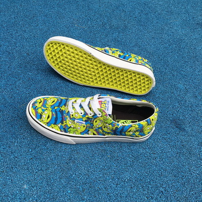 Low Top Lace Shoes Men--001